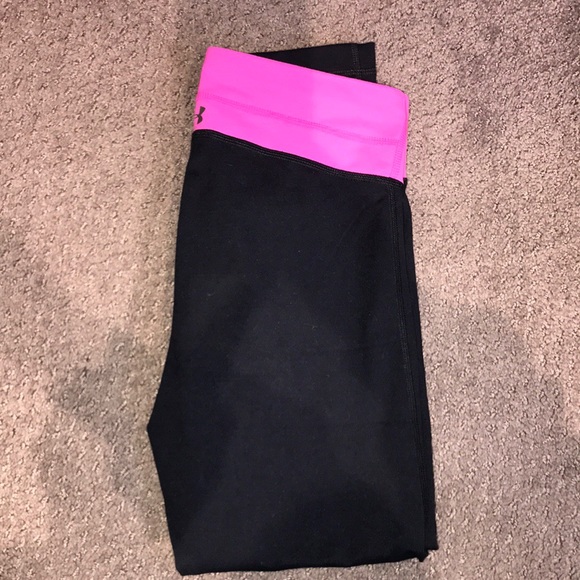 cropped under armour black leggings - Picture 1 of 4